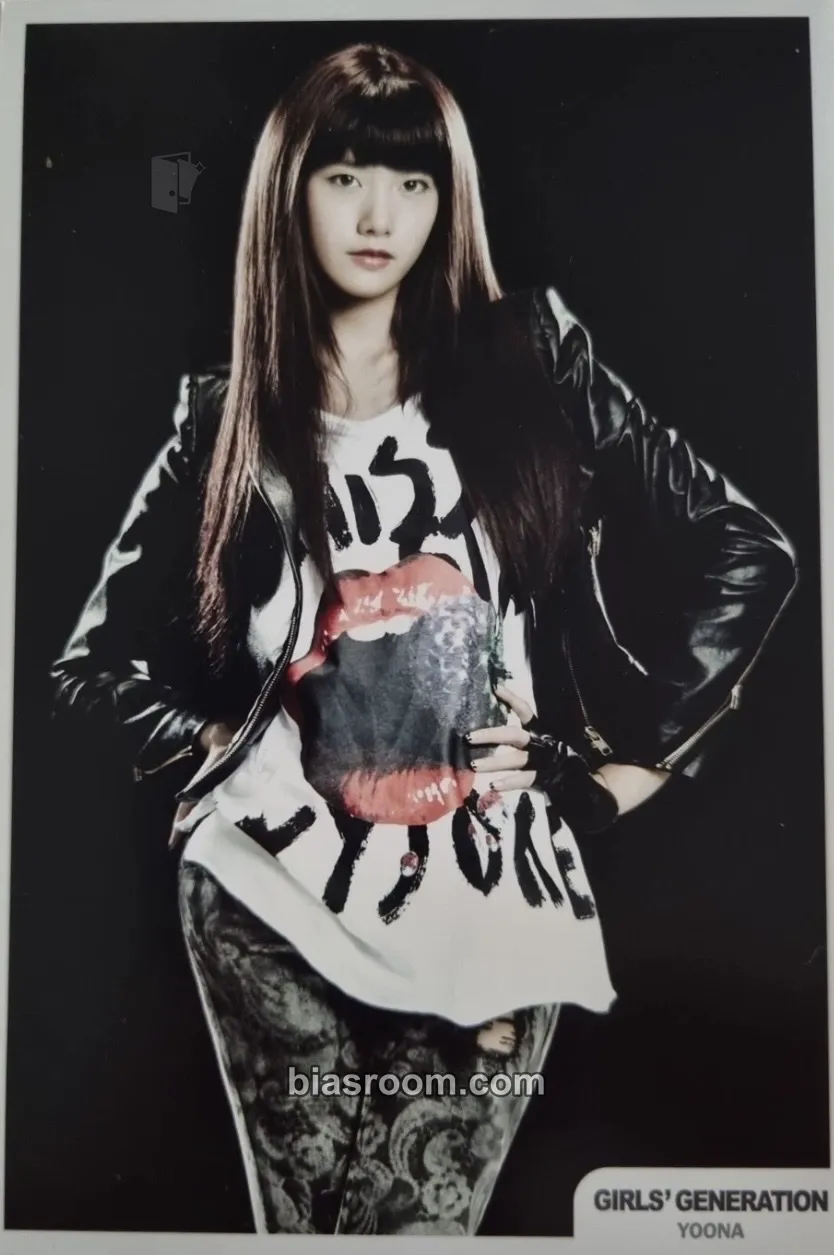 Yoona Run Devil Run Photocard - Girls' Generation - Girls' Generation K-pop photocard
