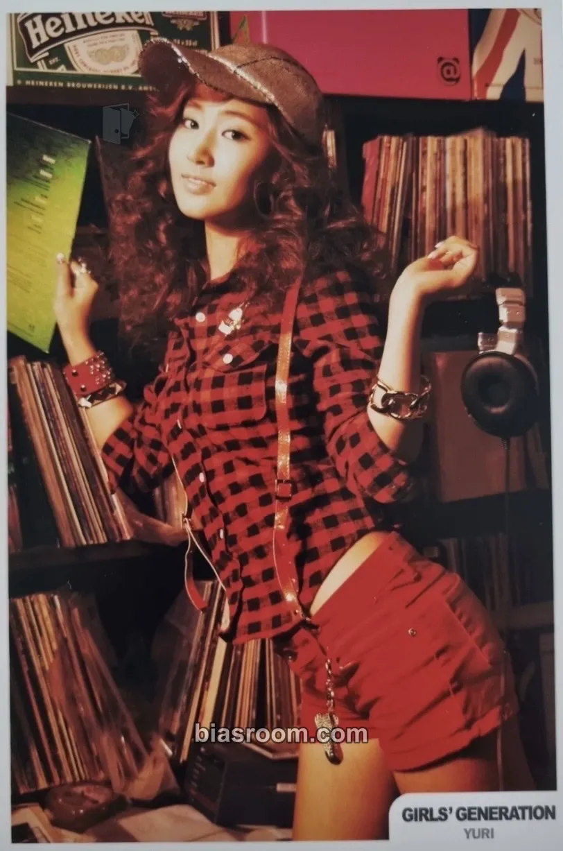 Yuri Oh! Photocard - Girls' Generation - Girls' Generation K-pop photocard