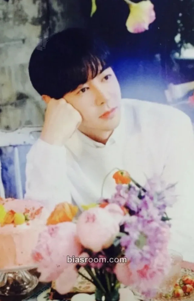 Shinhwa - Junjin - Heart Album album photocard