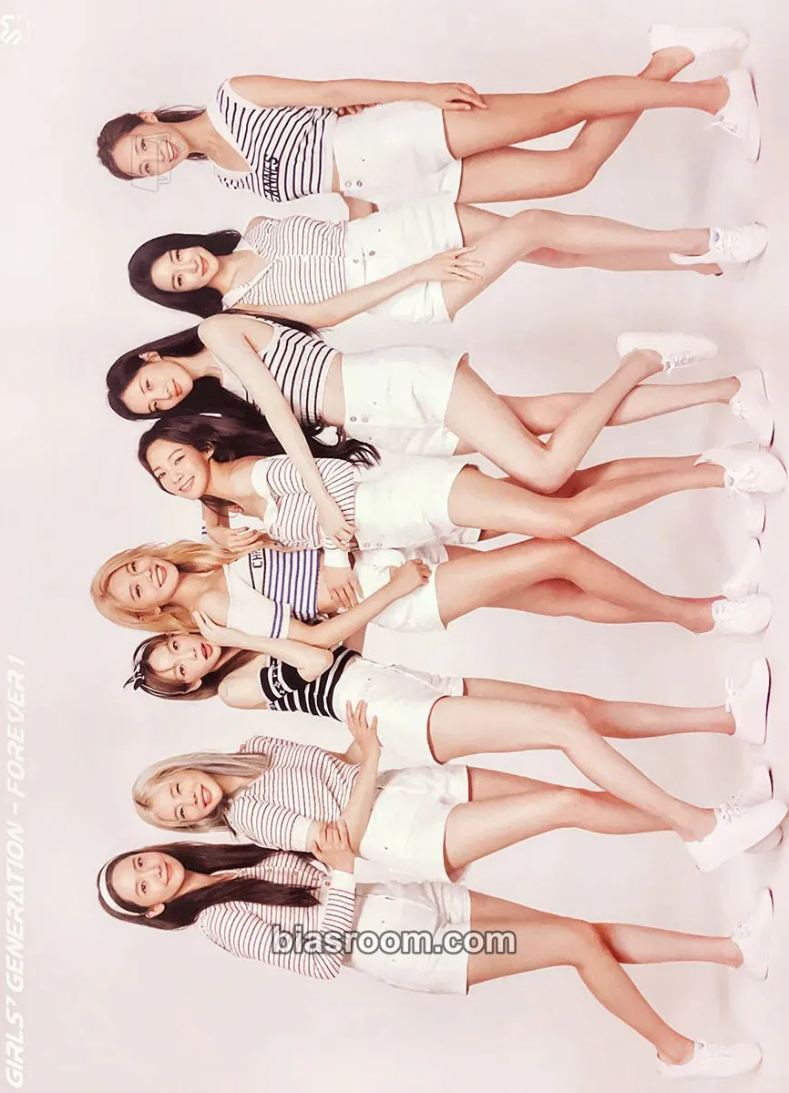 Forever 1 Photocard - Girls' Generation - Girls' Generation K-pop photocard