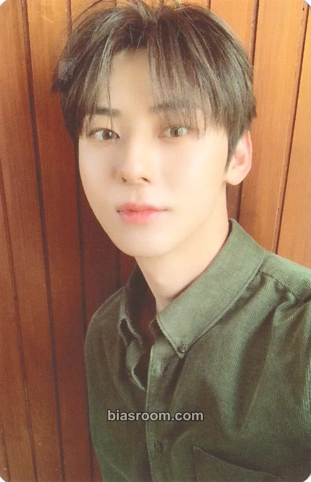 Minhyun Romanticize Photocard - NU'EST - NU'EST K-pop photocard