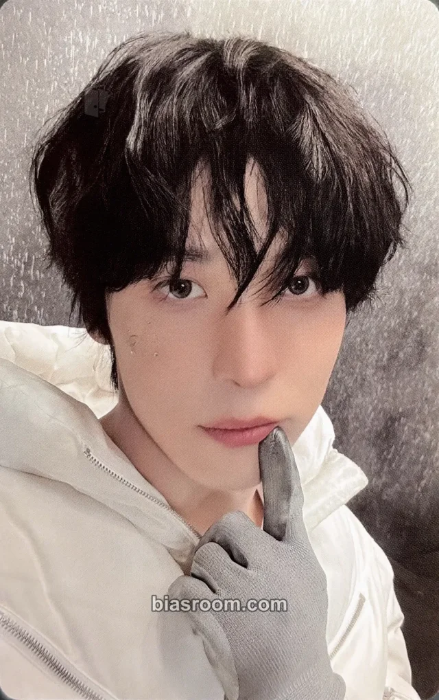 ATEEZ - Yunho - OFFICIAL LIGHT STICK VER.3 Other lightstick merch photocard