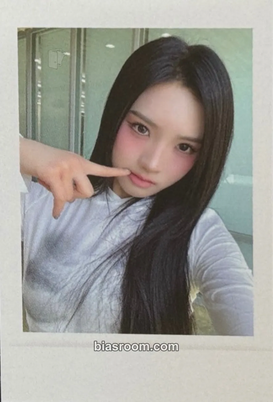 Sullin Photocards (tripleS) | Bias Room