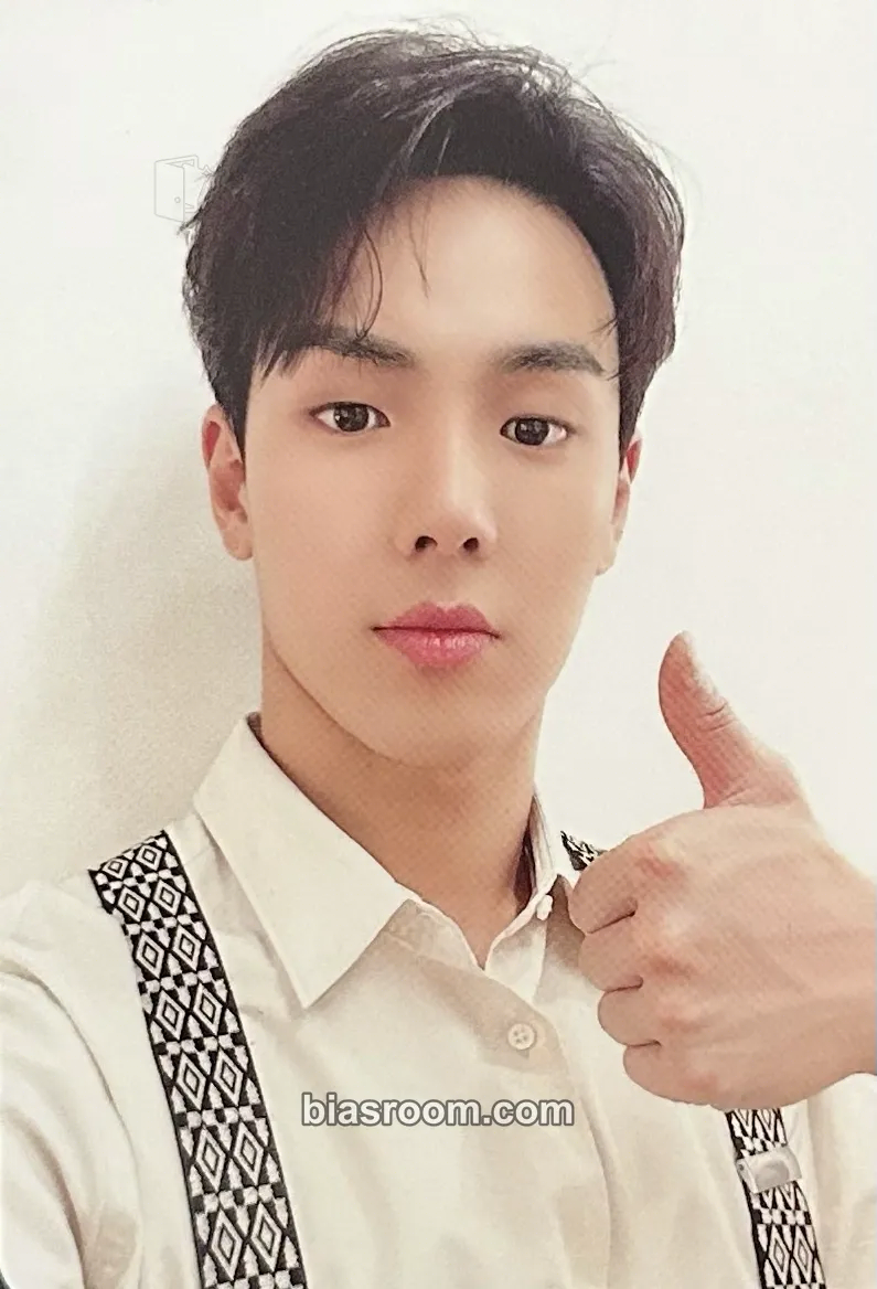 Shownu 2022 Season's Greetings - 365 Days with You Photocard - MONSTA X - MONSTA X K-pop photocard