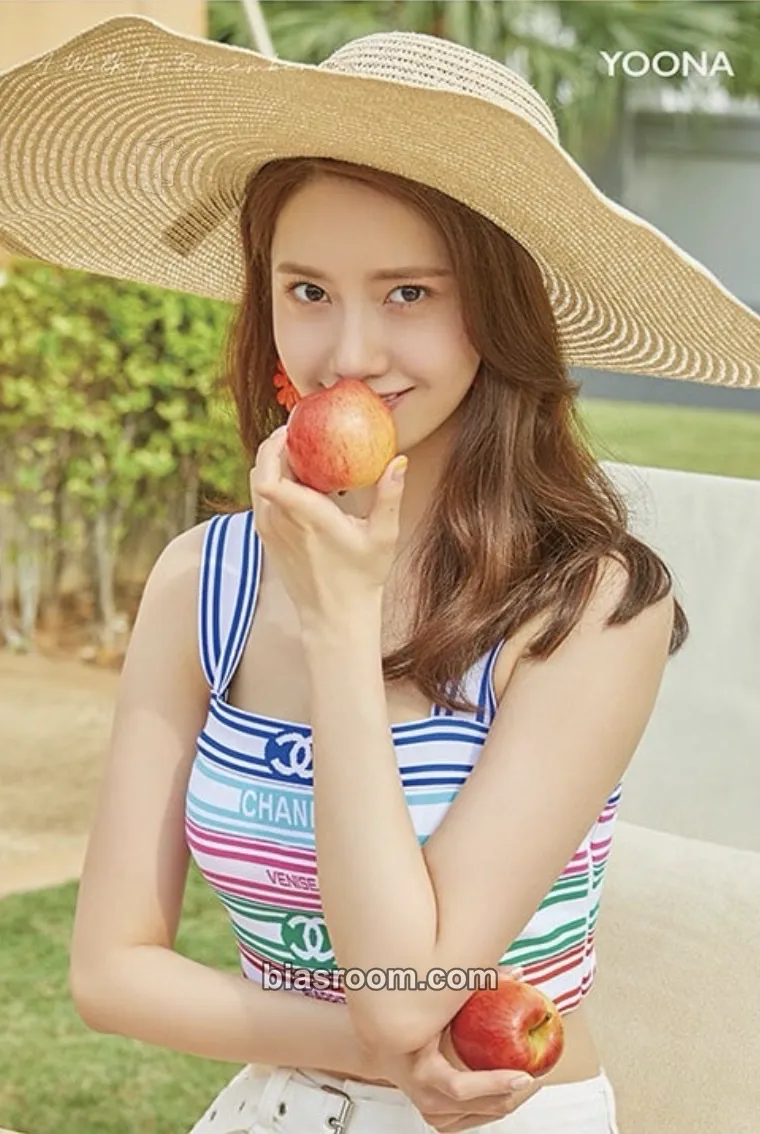 Yoona A Walk To Remember - Yoona Special Album Photocard - Girls' Generation - Girls' Generation K-pop photocard