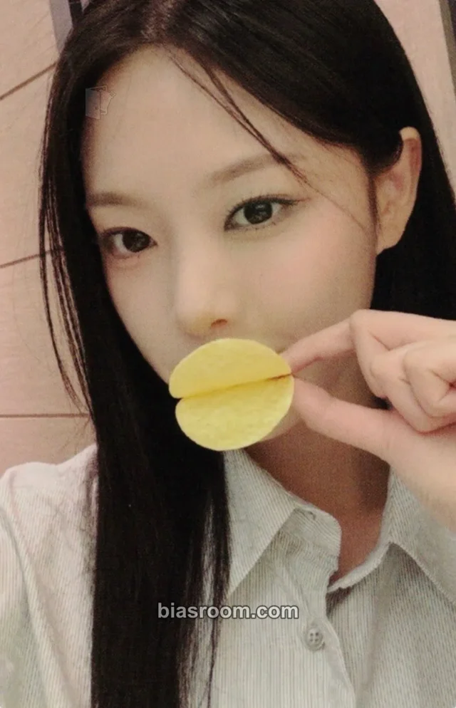 Latency - HyunJin - LATE O’ CLOCK Album round 2 everline video call (fancall)