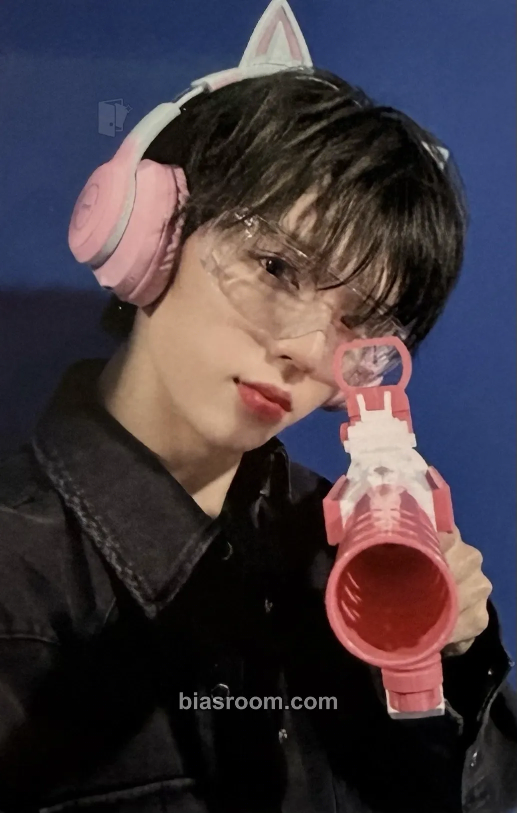 Brian ONE QUESTION Photocard - AMPERS&ONE - AMPERS&ONE K-pop photocard