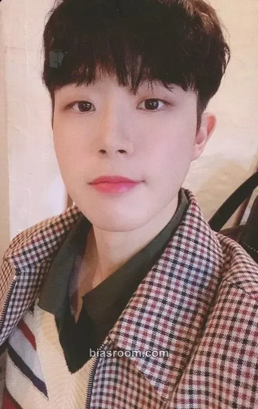 Dong Hyun Pump It Up Photocard - Golden Child - Golden Child K-pop photocard