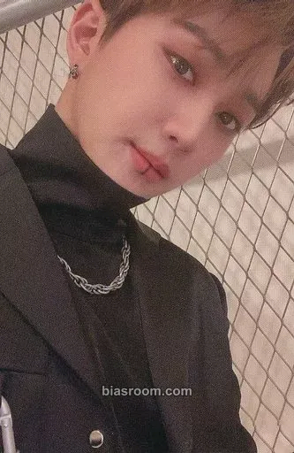 Joo Chan A WOO!! Photocard - Golden Child - Golden Child K-pop photocard