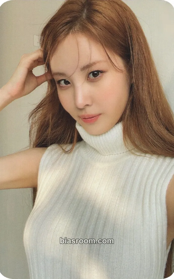 Seohyun Seohyun 2022 Season's Greetings Photocard - Girls' Generation - Girls' Generation K-pop photocard