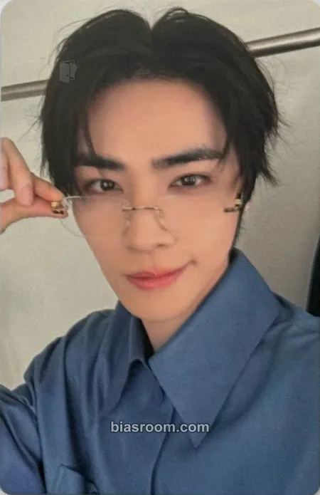 Xiaojun Waves Magazine x XIAOJUN Photocard - NCT - NCT K-pop photocard