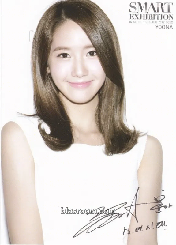 Yoona S.M.A.R.T Exhibition Photocard - Girls' Generation - Girls' Generation K-pop photocard