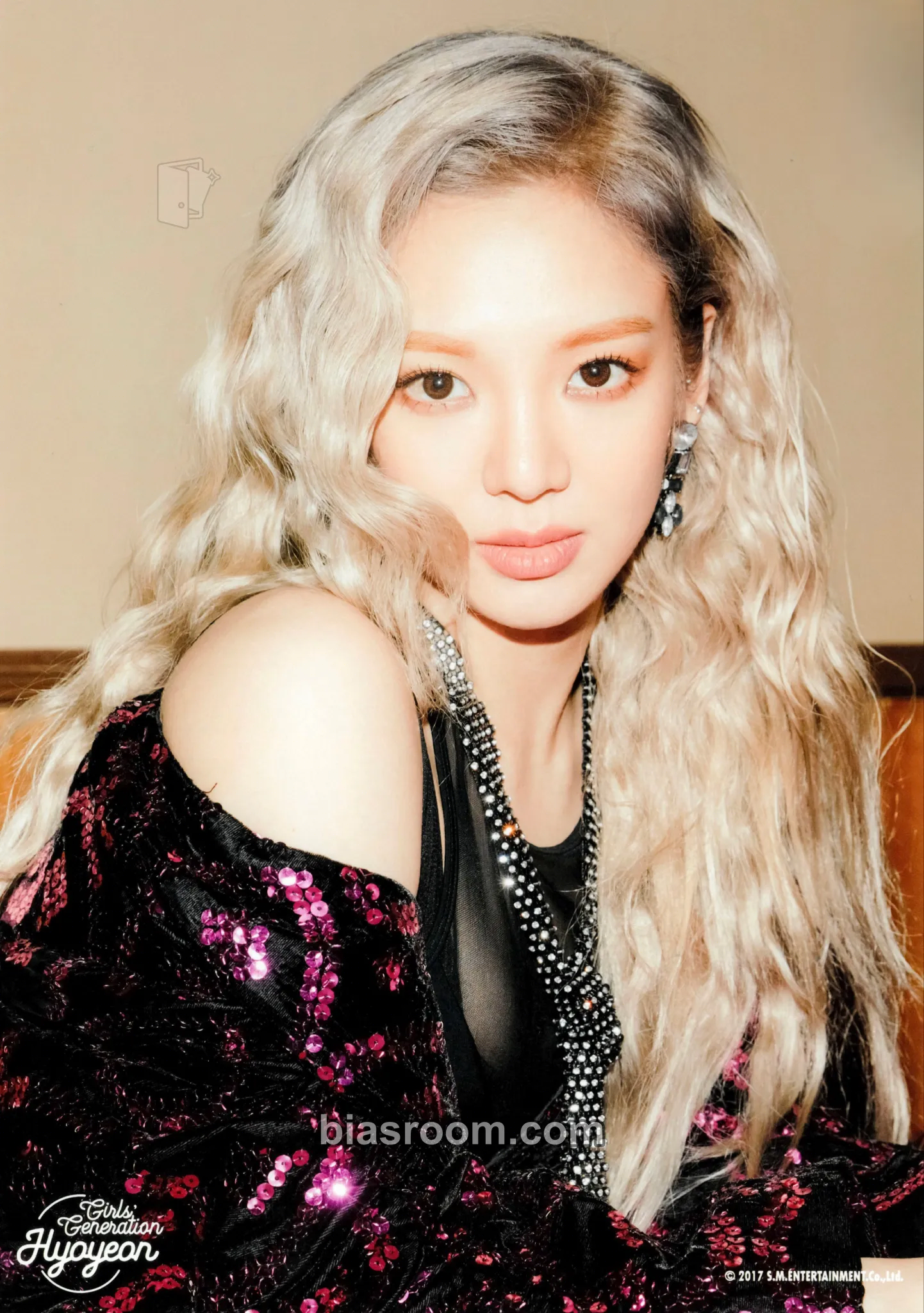 Hyoyeon Holiday Night Photocard - Girls' Generation - Girls' Generation K-pop photocard