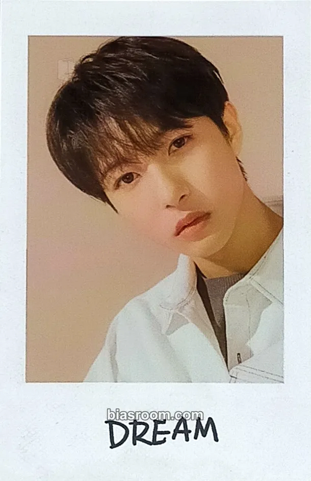 Renjun 2020 Season’s Greetings Photocard - NCT DREAM - NCT DREAM K-pop photocard