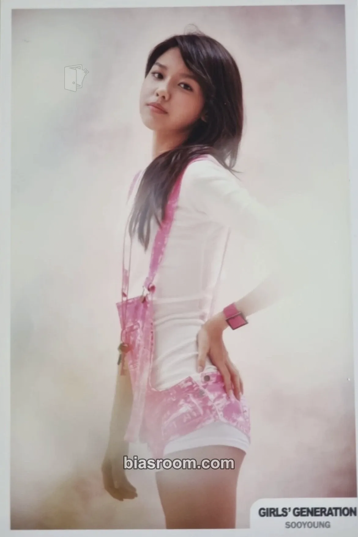 Sooyoung Gee - The First Mini Album Photocard - Girls' Generation - Girls' Generation K-pop photocard