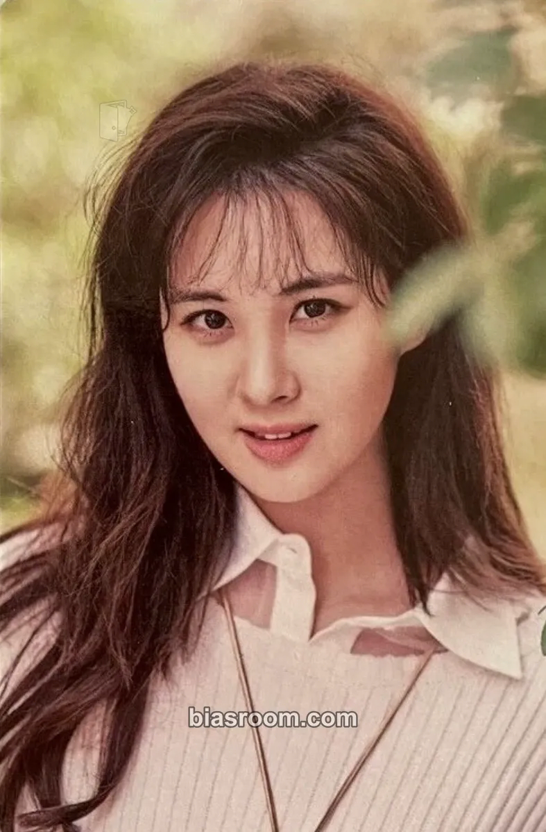 Seohyun Season’s Greetings 2017 Photocard - Girls' Generation - Girls' Generation K-pop photocard