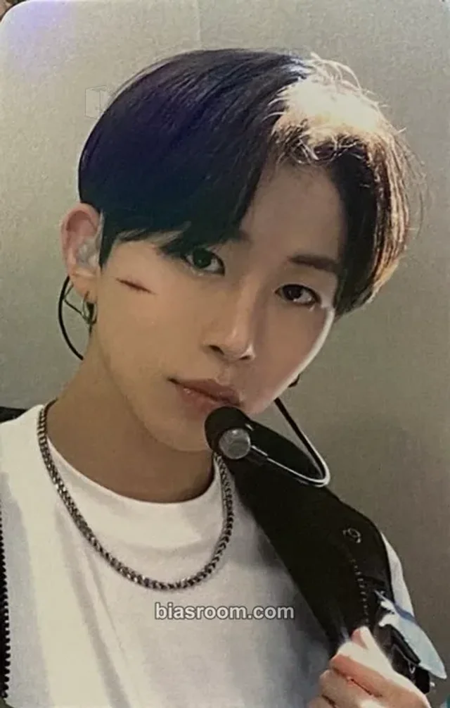 JWiiver - Rihan - Jtrap Album synnara fansign holographic (hologram)