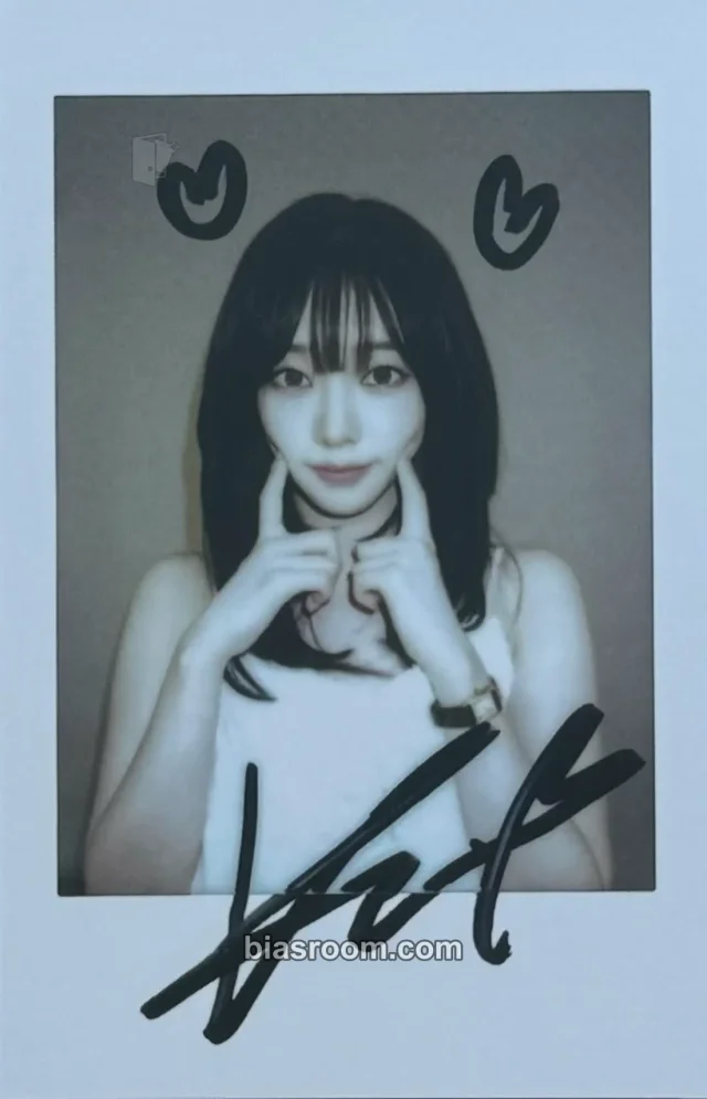aespa - Karina - Dirty Work Album polaroid popmerch
