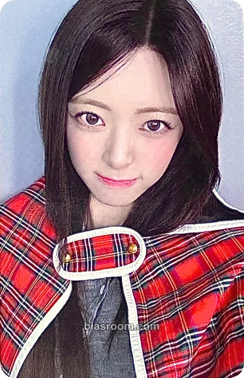 Yuna Motto Photocard - ITZY - ITZY K-pop photocard