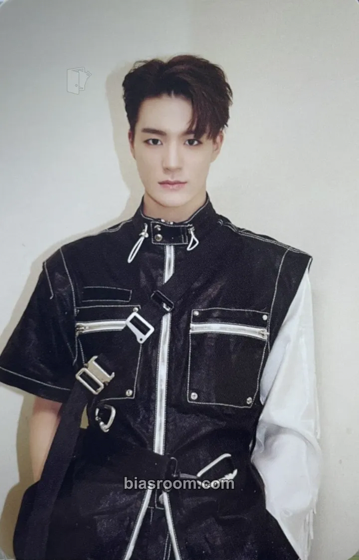 Jeno THE DREAM SHOW - The 1st Live Album Photocard - NCT DREAM - NCT DREAM K-pop photocard