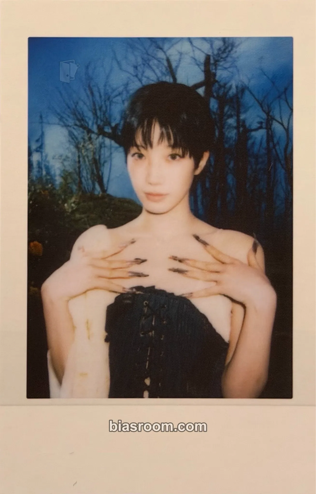 Kazuha PUREFLOW pt.1 Photocard - LE SSERAFIM - LE SSERAFIM K-pop photocard