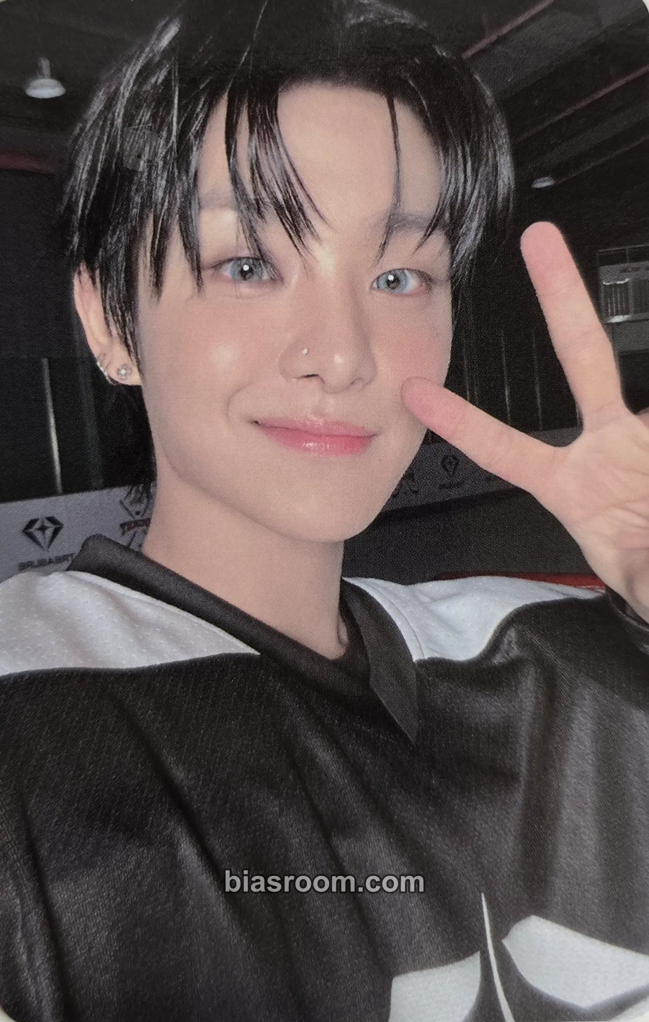 Jihoon 2025 Season's Greetings - Team Treasure Photocard - TREASURE - TREASURE K-pop photocard