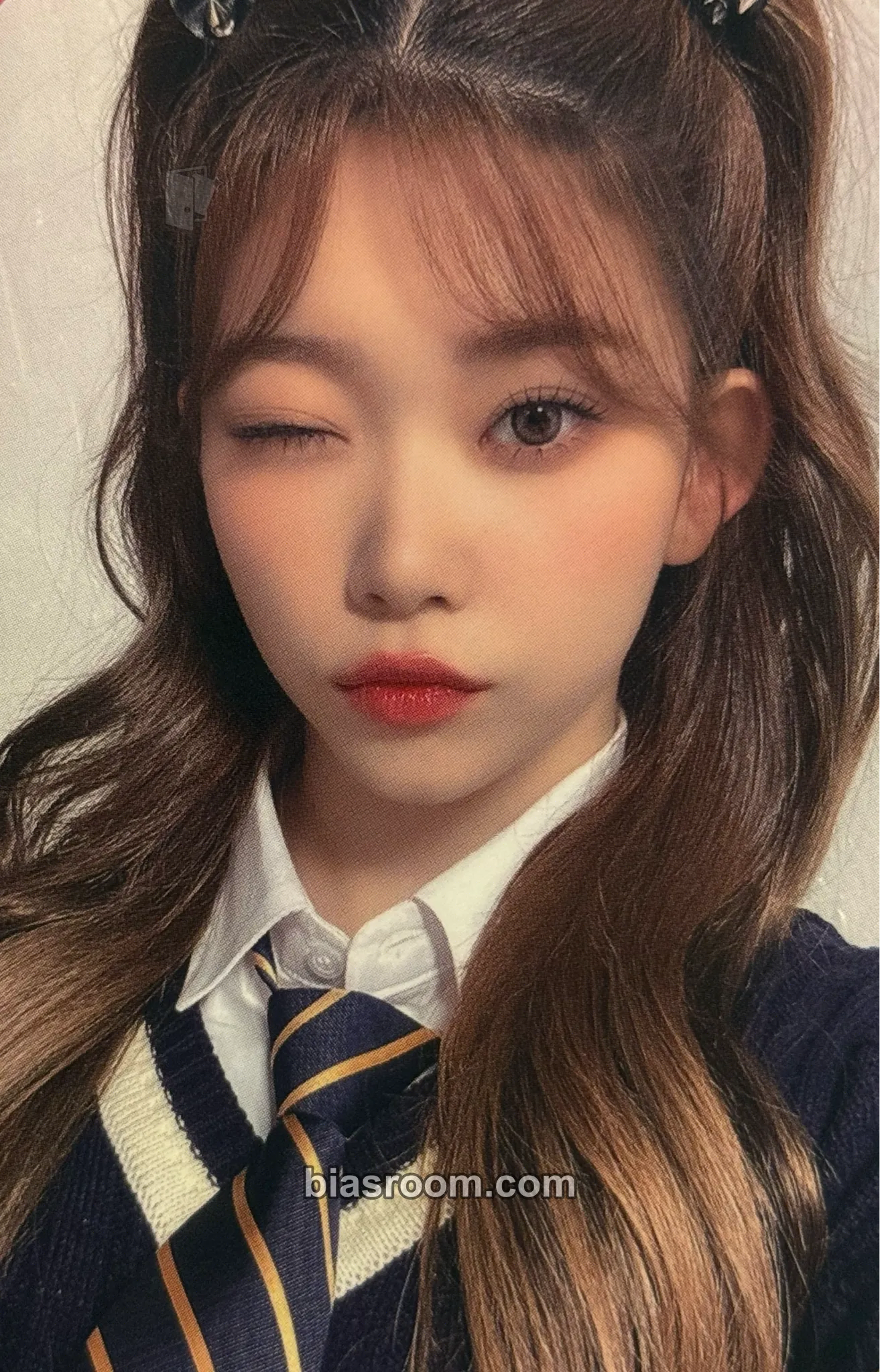 Tsuki GingaMingaYo (The Strange World): Japanese ver. Photocard - Billlie - Billlie K-pop photocard