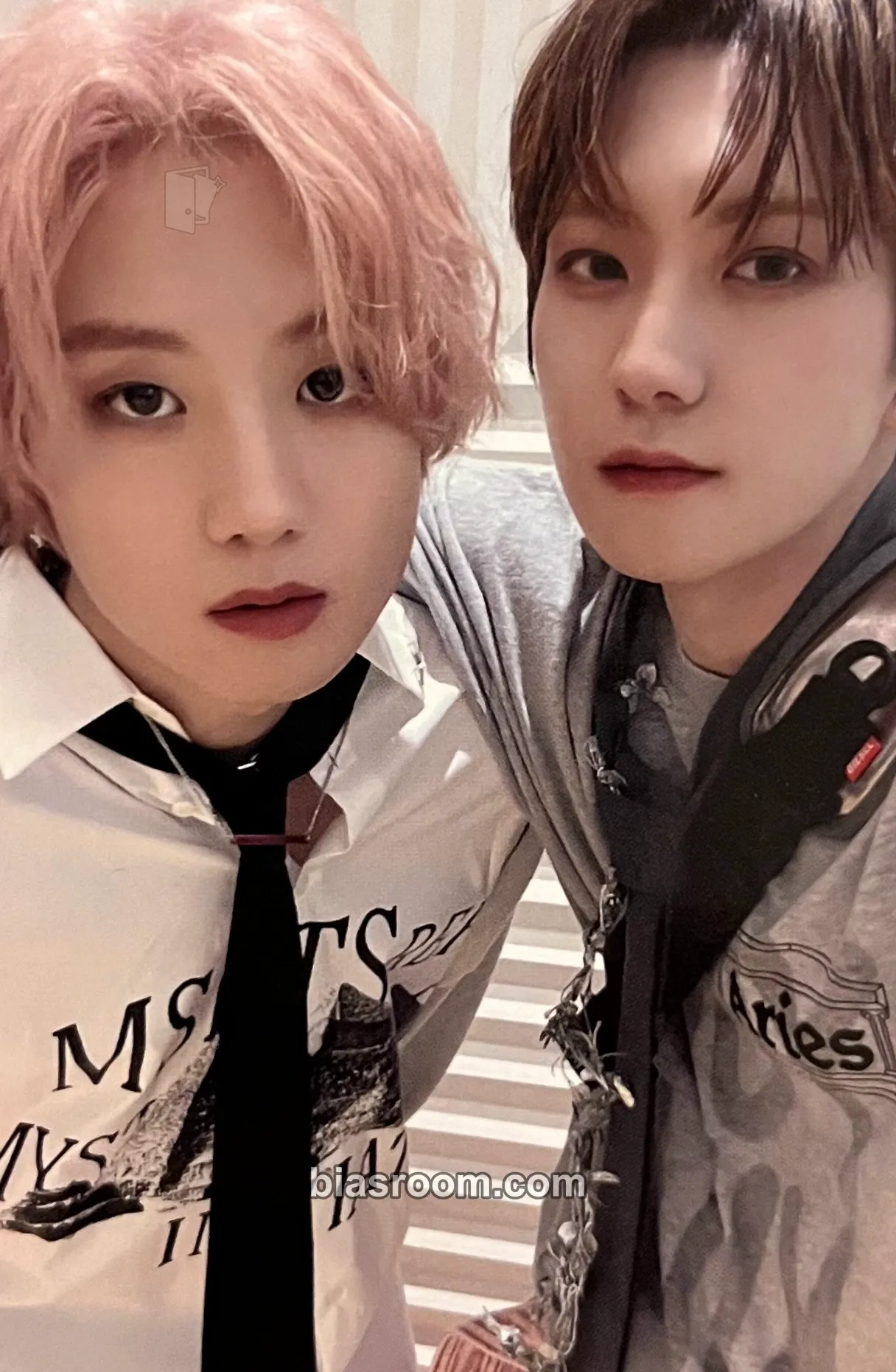 ÷ (NANUGI) Photocard - JustB - JustB K-pop photocard