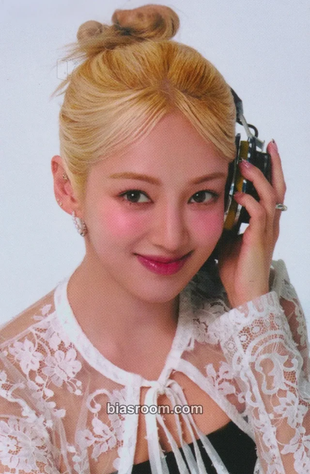 Girls' Generation - Hyoyeon - SMTOWN 2025: THE CULTURE, THE FUTURE Album ktown4u lucky draw (LD)