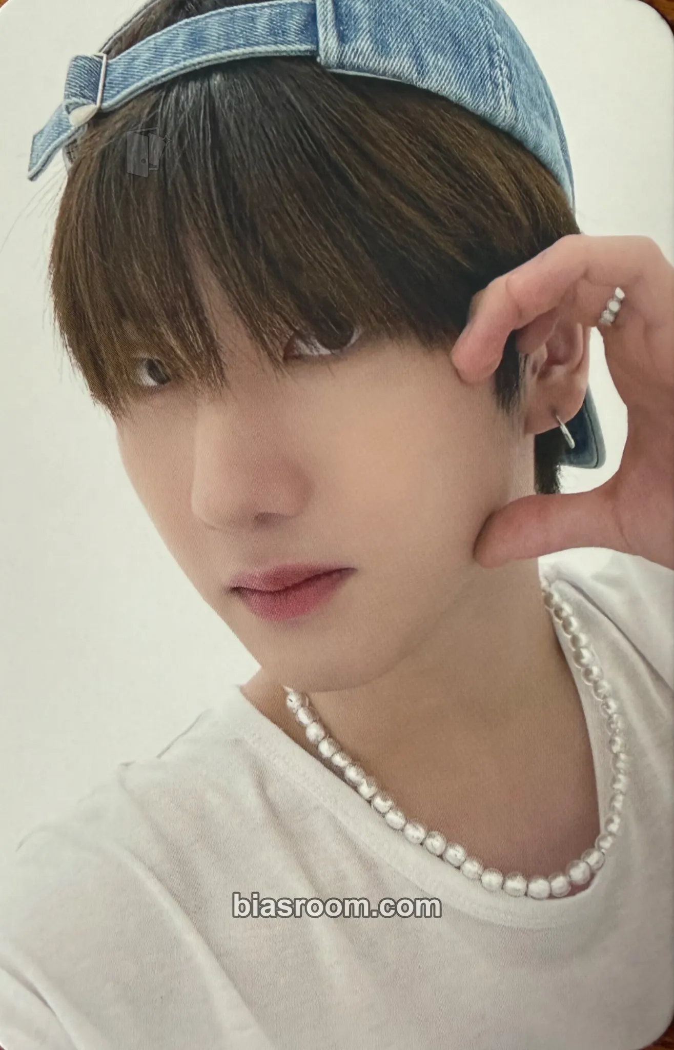DY Just B 2023 Season’s Greetings: Just Be Youth Photocard - JustB - JustB K-pop photocard