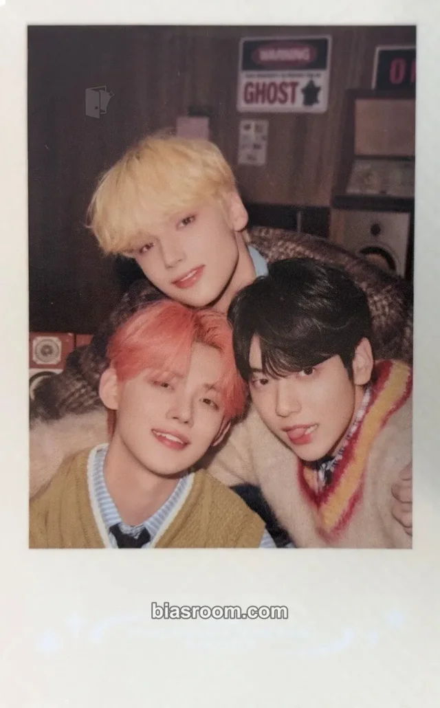 TOMORROW X TOGETHER - 2024 TXT FANLIVE PRESENT X TOGETHER Event purchase benefit venue-limited polaroid korea