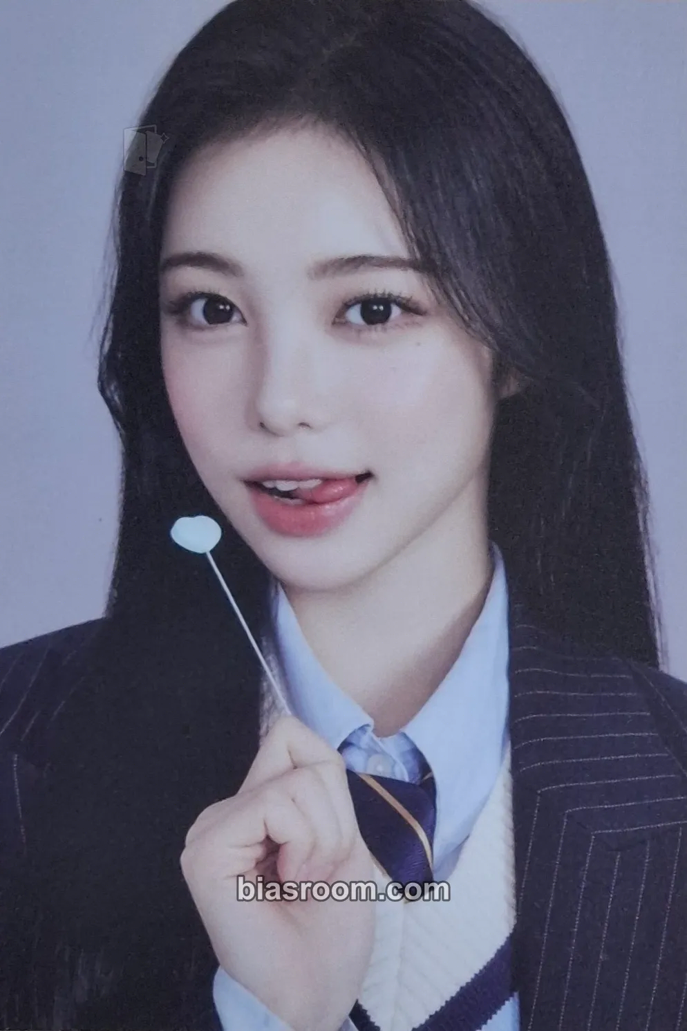 Ian Hearts2House Photocard - Hearts2Hearts - Hearts2Hearts K-pop photocard