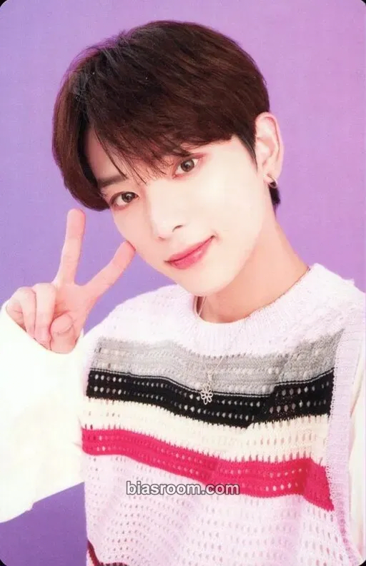 Harua &TEAM Birthday Merch Photocard - &TEAM - &TEAM K-pop photocard