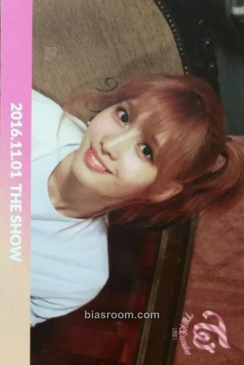 Momo Twicecoaster: Lane 1 Photocard - TWICE - TWICE K-pop photocard