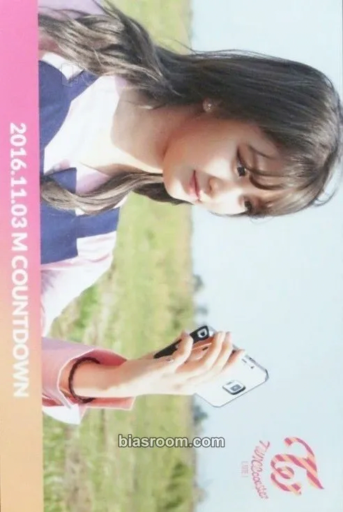 Jihyo Twicecoaster: Lane 1 Photocard - TWICE - TWICE K-pop photocard