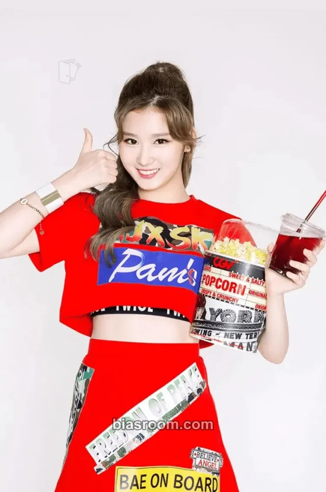 TWICE - Sana - The Story Begins Album broadcast cgv