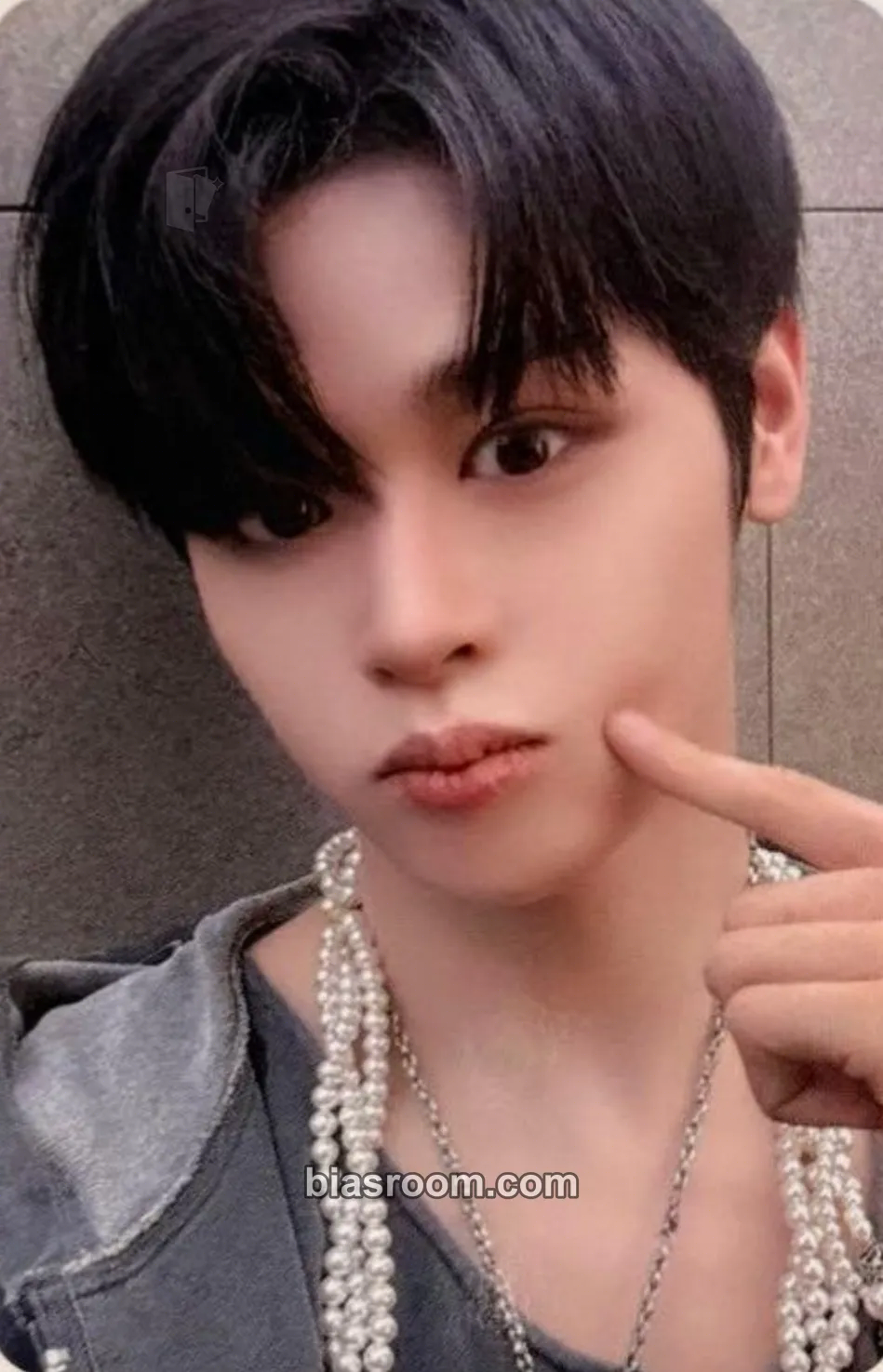 Ma Jingxiang blackout Photocard - CLOSE YOUR EYES - CLOSE YOUR EYES K-pop photocard