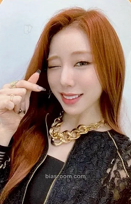 Yeonjung UNNATURAL Photocard - WJSN - WJSN K-pop photocard