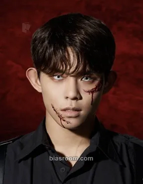Donggeon TOO MYSTERY:ZOMBIE WAR Photocard - TO1 - TO1 K-pop photocard