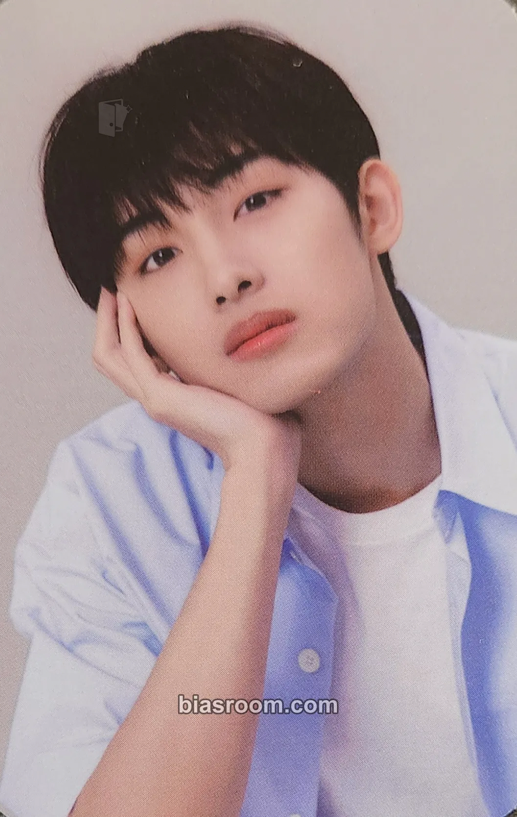 Winwin 2024 Season's Greetings Photocard - WayV - WayV K-pop photocard