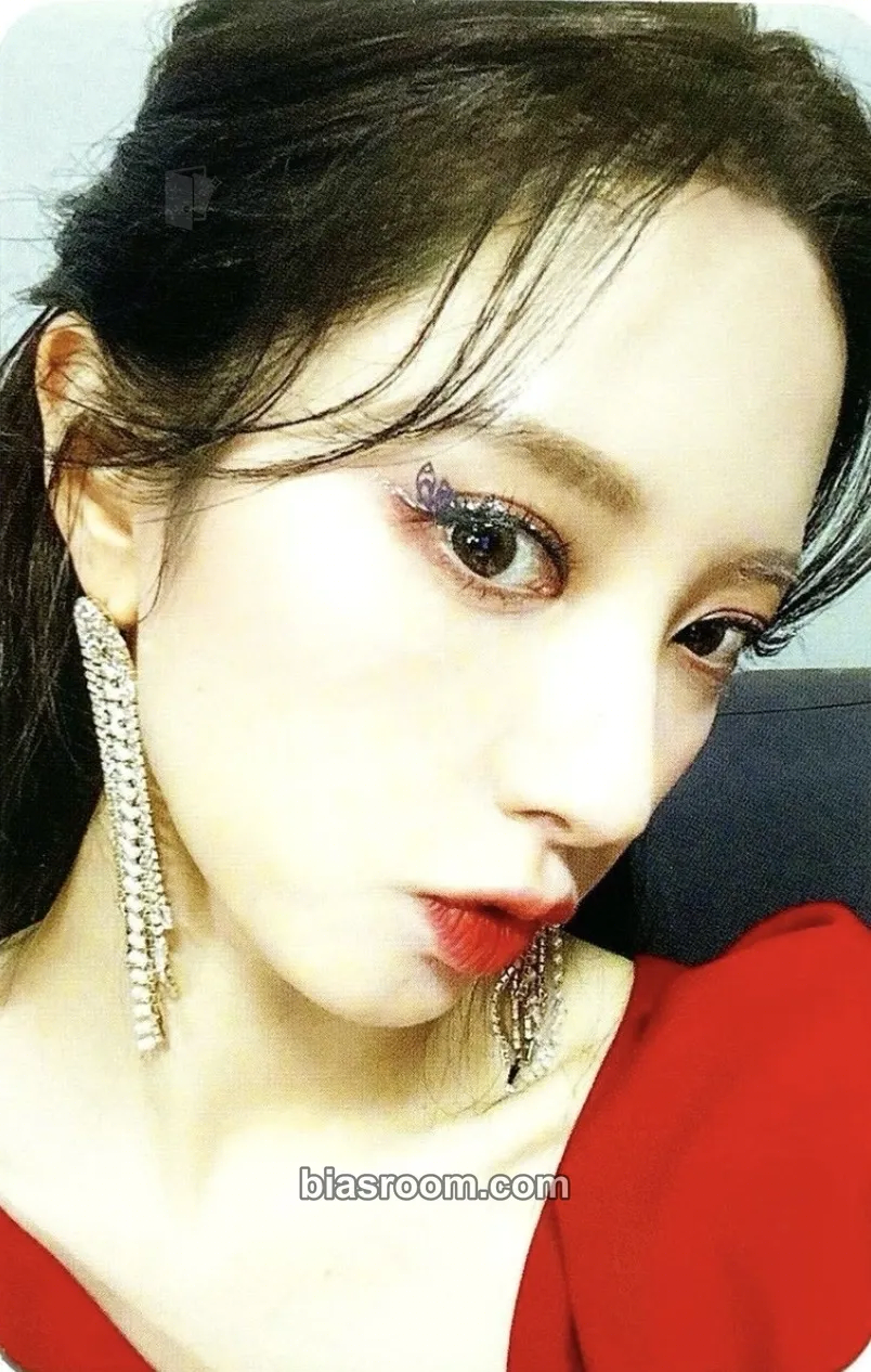 Bona UNNATURAL Photocard - WJSN - WJSN K-pop photocard
