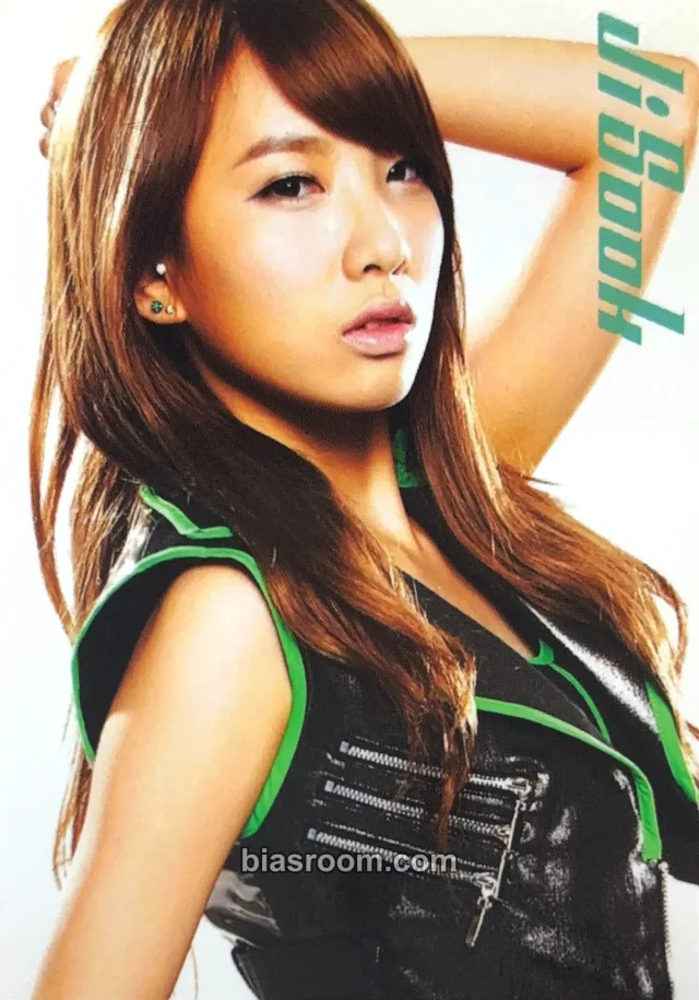 Rainbow - Jisook - A (Japanese Version) Album trading card non-standard size