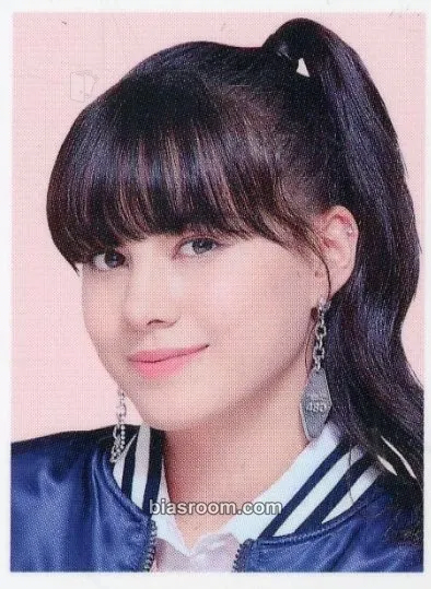Nina 2021 NiziU SEASON'S GREETINGS “Entrance” Photocard - NiziU - NiziU K-pop photocard