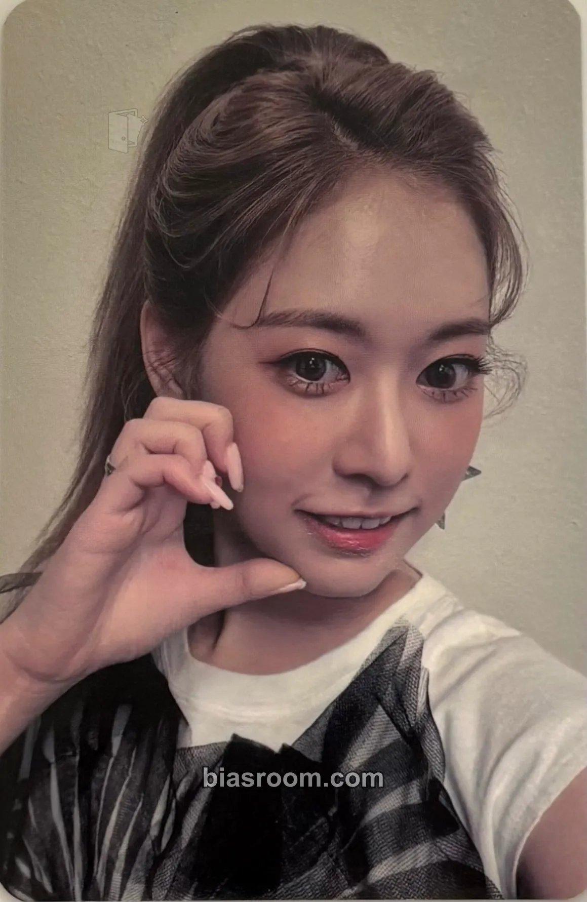 Bora Cherry Wish Photocard - Cherry Bullet - Cherry Bullet K-pop photocard