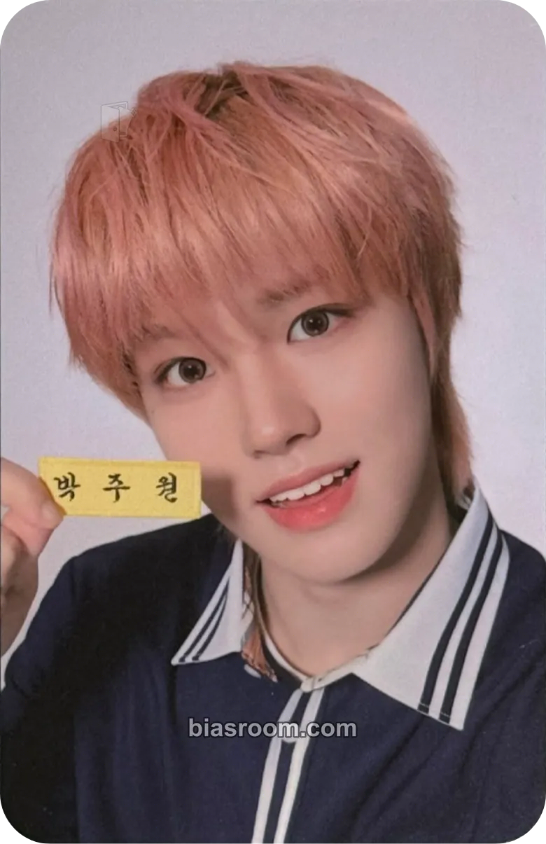 Juwon AHOF x SKOOLOOKS Photocard - AHOF - AHOF K-pop photocard