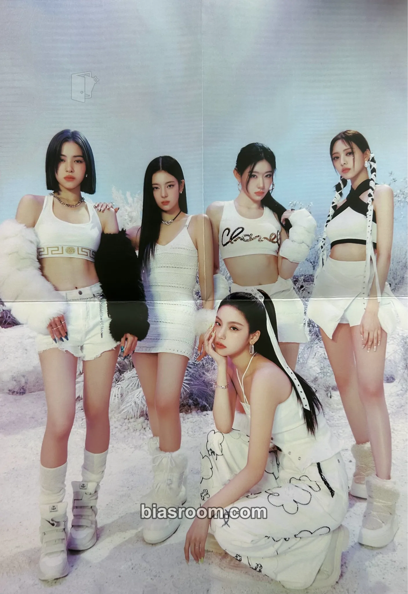 Cheshire Photocard - ITZY - ITZY K-pop photocard