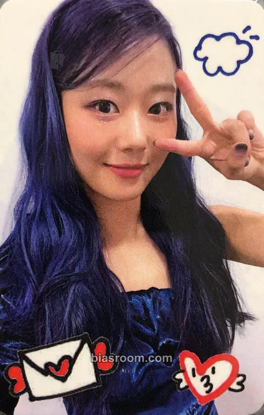 Chaerin Cherry Wish Photocard - Cherry Bullet - Cherry Bullet K-pop photocard