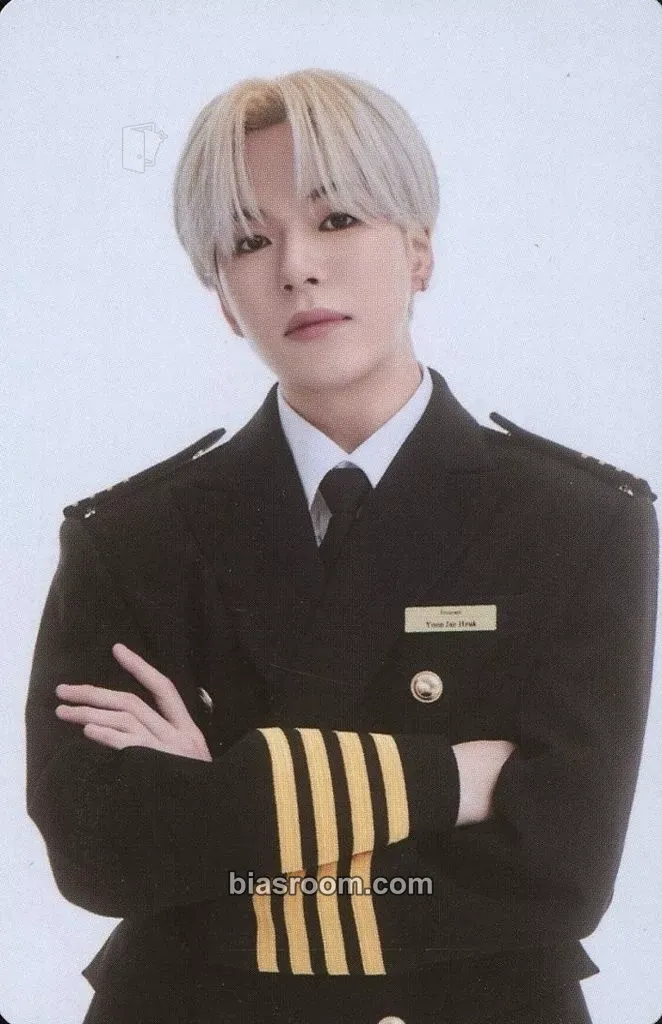 Yoon Jaehyuk 2024 Welcoming Collection Photocard - TREASURE - TREASURE K-pop photocard