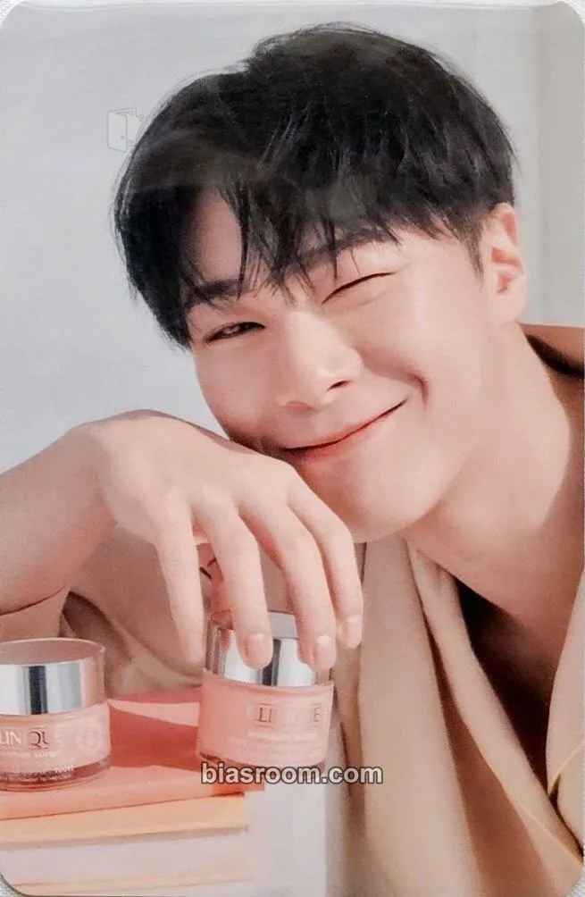 Moonbin Moonbin&Sanha x CLINIQUE Photocard - ASTRO - ASTRO K-pop photocard