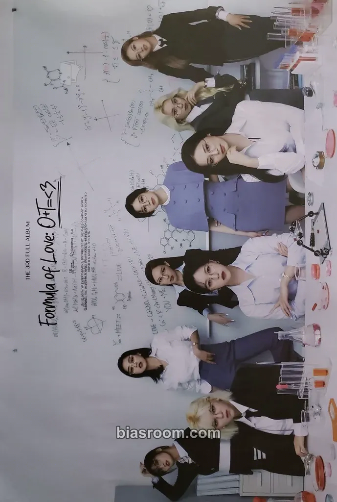 Formula of Love: O+T=<3 Photocard - TWICE - TWICE K-pop photocard